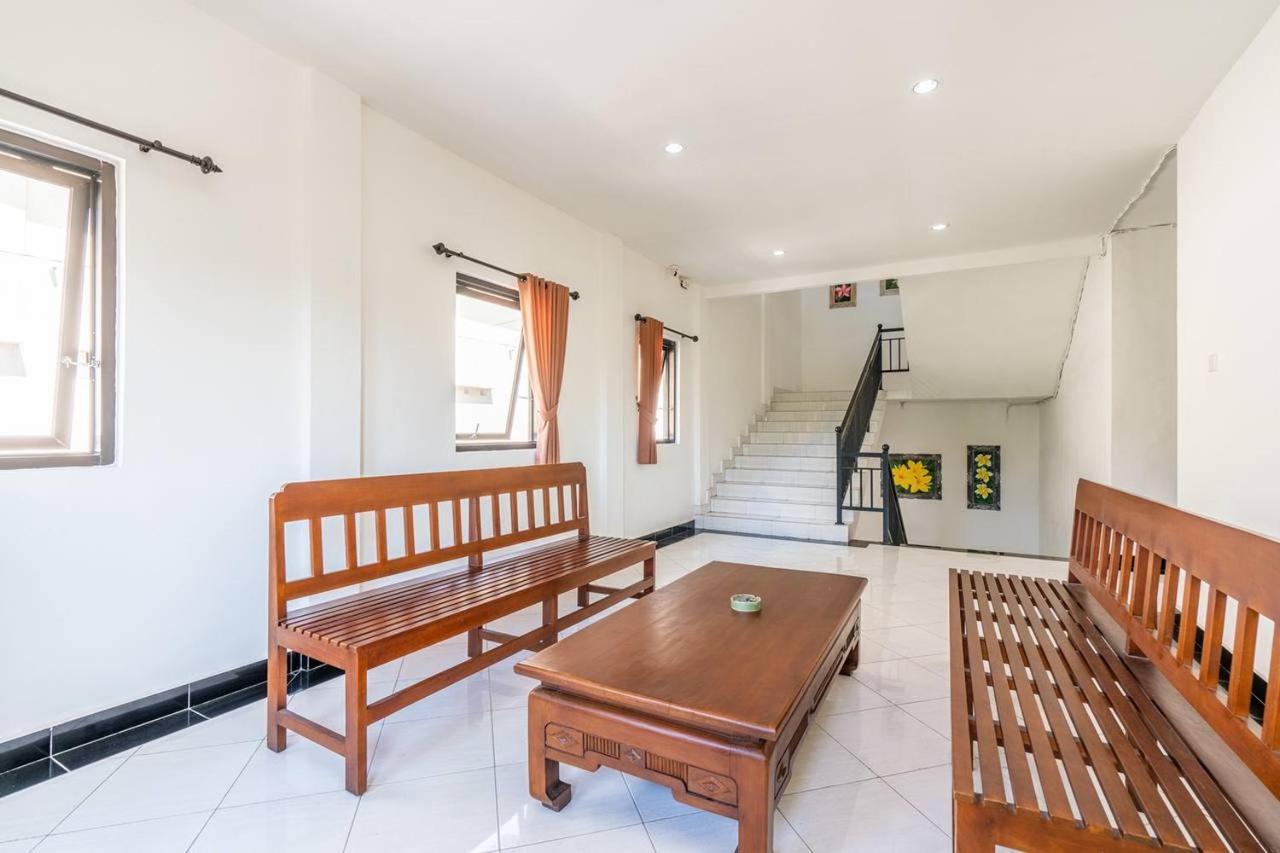 Ganandra Stay Denpasar Exterior foto